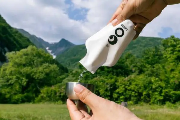 GO POCKET, un sake especialmente diseñado para su uso en exteriores.