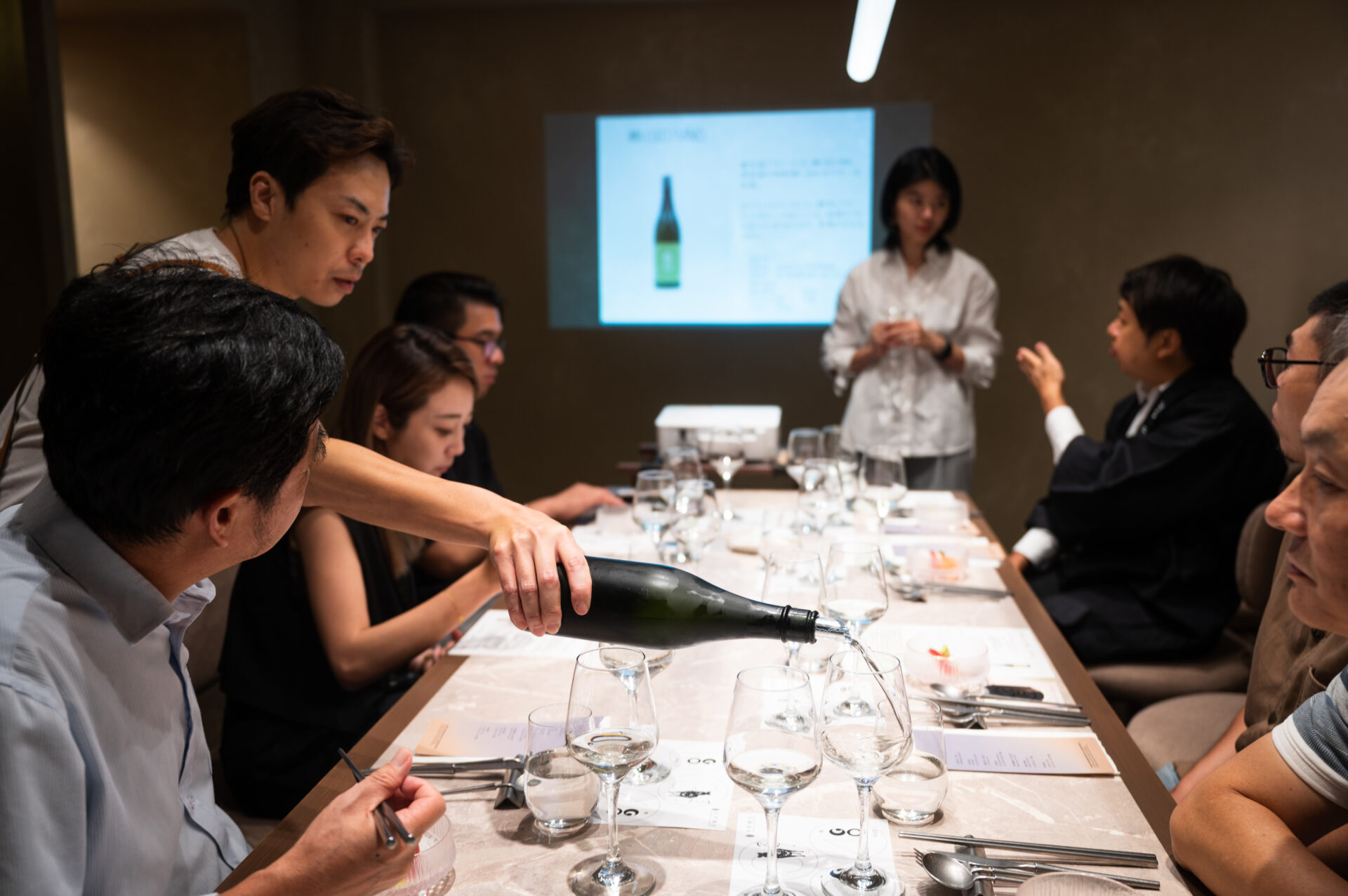 Hukuhaku And Tsunan Sake Brewery Co., Ltd. cooperated with SKY Lab, a new style izakaya in Taiwan, to host a sake pairing dinner.